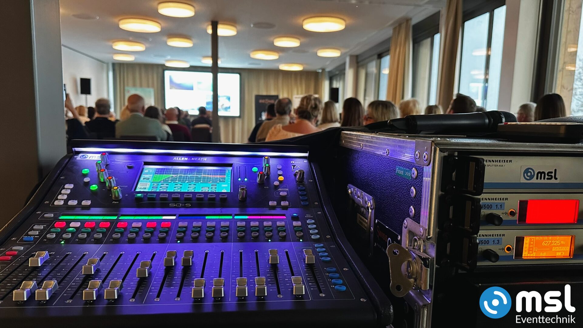 Allen&Heath SQ5 Mischpult im Einsatz für MSL Eventtechnik an einer Konferenz. 
