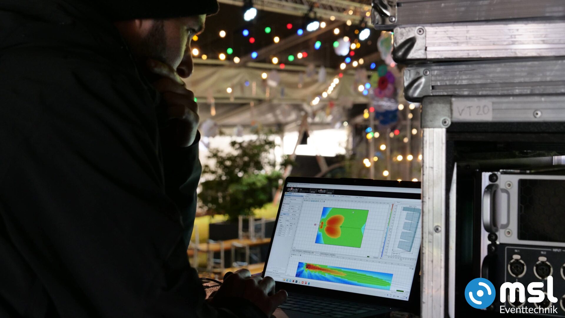 Linearray Lautsprecher mieten bei MSL Eventtechnik inklusive Einmessung und Planung, im Bild sichtbar die Berechnung von Installationswinkel des VT20 von Pro Audio Technology